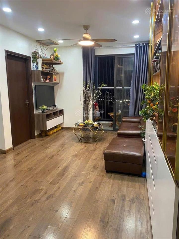 Chuyển công tác nên em cần bán nhanh căn 58m2 giá chỉ 4.4 tỷ