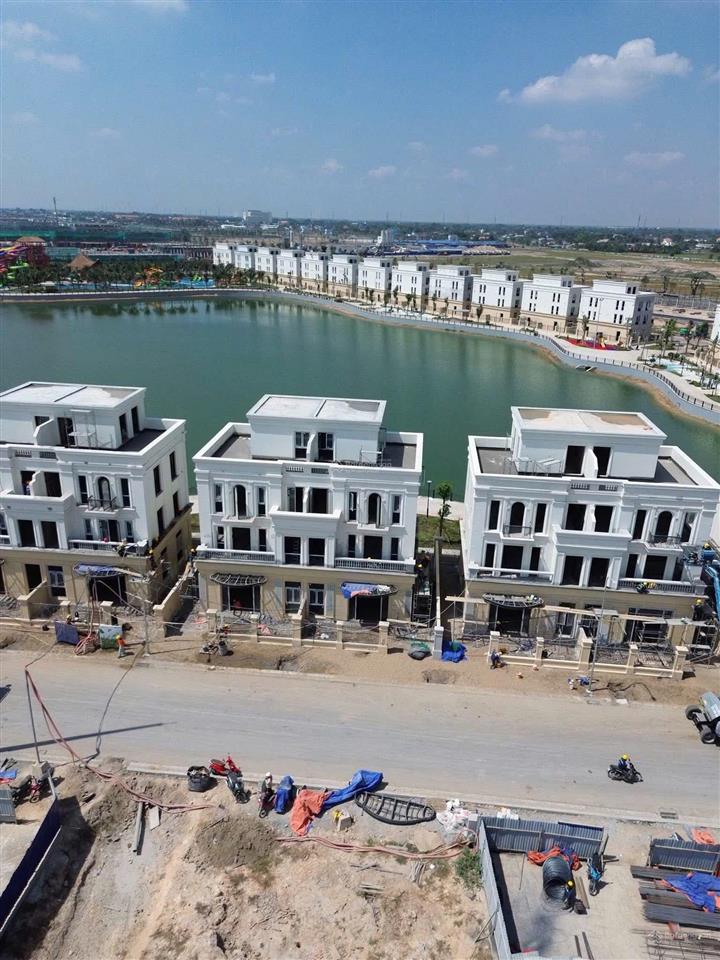 Nhà phố vinhomes hỗ trợ ls đến 5 năm nhận bàn giao t12/2026 tiện ích all in one