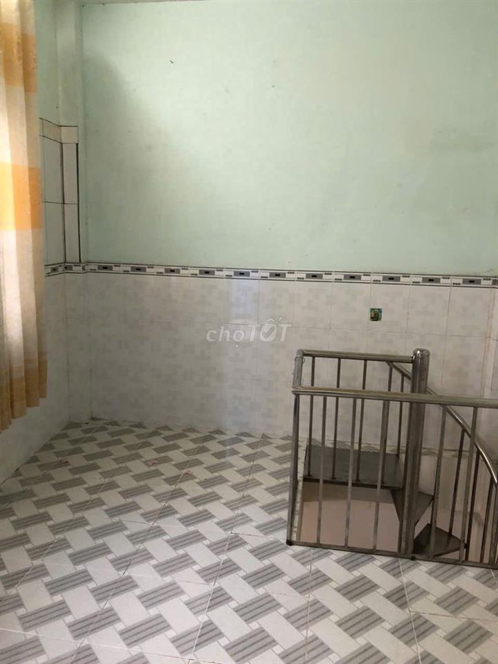Cho thuê nhà 1 trệt 1 lầu hẻm xe hơi