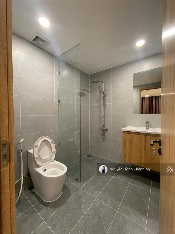 Cho thuê 2pn mới 100% view sông cc lavida plus gần đại học rmit, đh tôn đức thắng giá 16tr, ở ngay