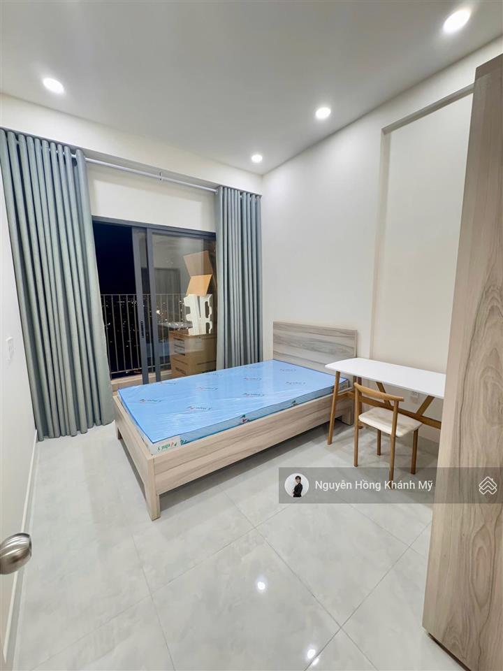 Cho thuê 2pn 81m2 mới 100% view sông cc lavida plus gần đại học rmit, đh tôn đức thắng giá 17tr9