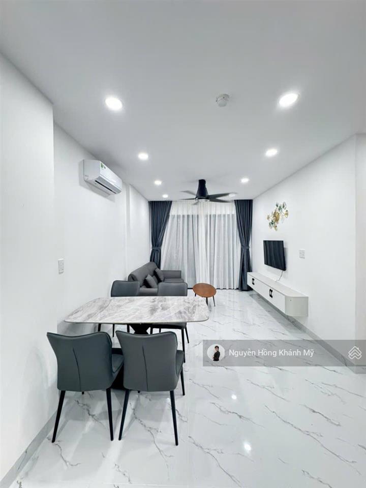 Bán nhanh 2pn 2wc 80m2 lavida plus full nội thất hiện đại ngay đại học rmit. nhà mới 100%. giá 4tỷ9