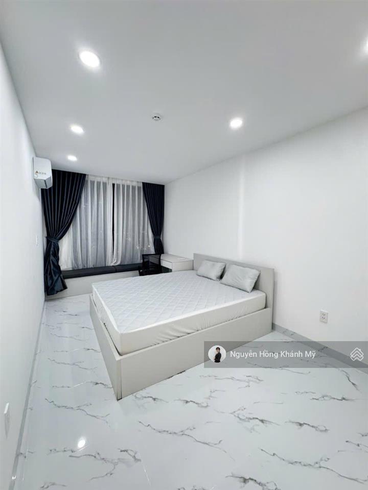 Bán nhanh 2pn 2wc 80m2 lavida plus full nội thất hiện đại ngay đại học rmit. nhà mới 100%. giá 4tỷ9