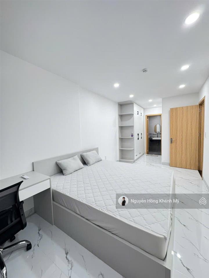 Bán nhanh 2pn 2wc 80m2 lavida plus full nội thất hiện đại ngay đại học rmit. nhà mới 100%. giá 4tỷ9