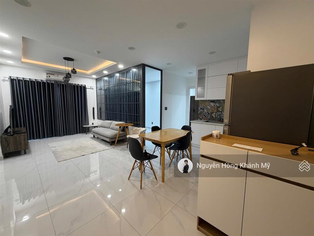 Cho thuê nhanh 2pn2wc full nội thất lavida plus gần rmit. giá tốt thị trường chỉ 14.500.000vnd