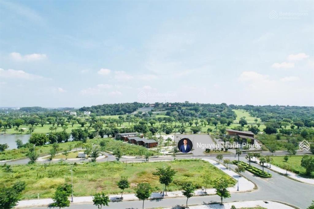 Chính chủ cần tiền gửi bán nhanh nền bt phú gia view sân golf 300m2 giá chỉ 23tr/m2, hỗ trợ vay 80%