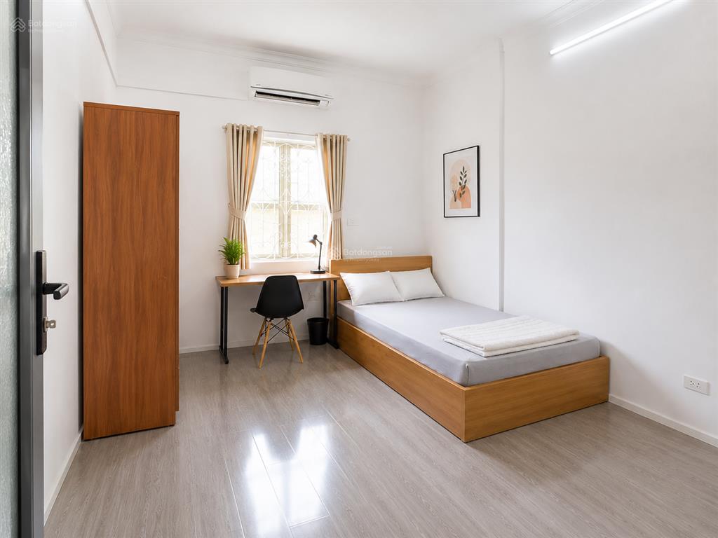 Cho thuê nhà trọ tại số 22 ngõ 441, vũ hữu, 2,5 triệu, 20m2, view đẹp hàng hiếm