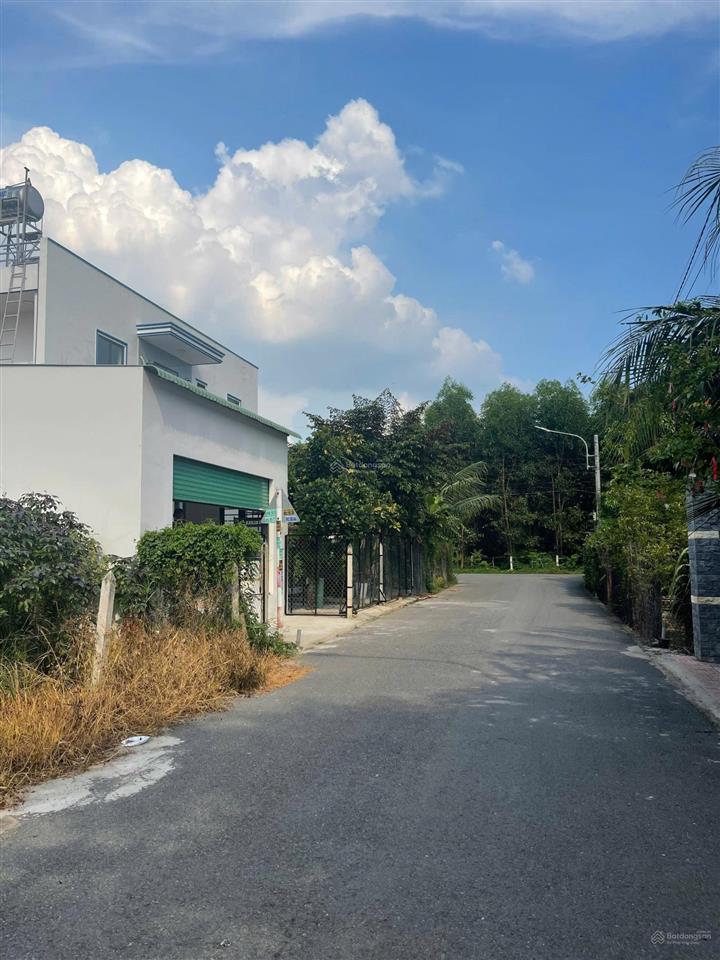 Bán đất phú an sát dt744, 5x32m có 100m2 thổ cư giá 1,55 tỷ