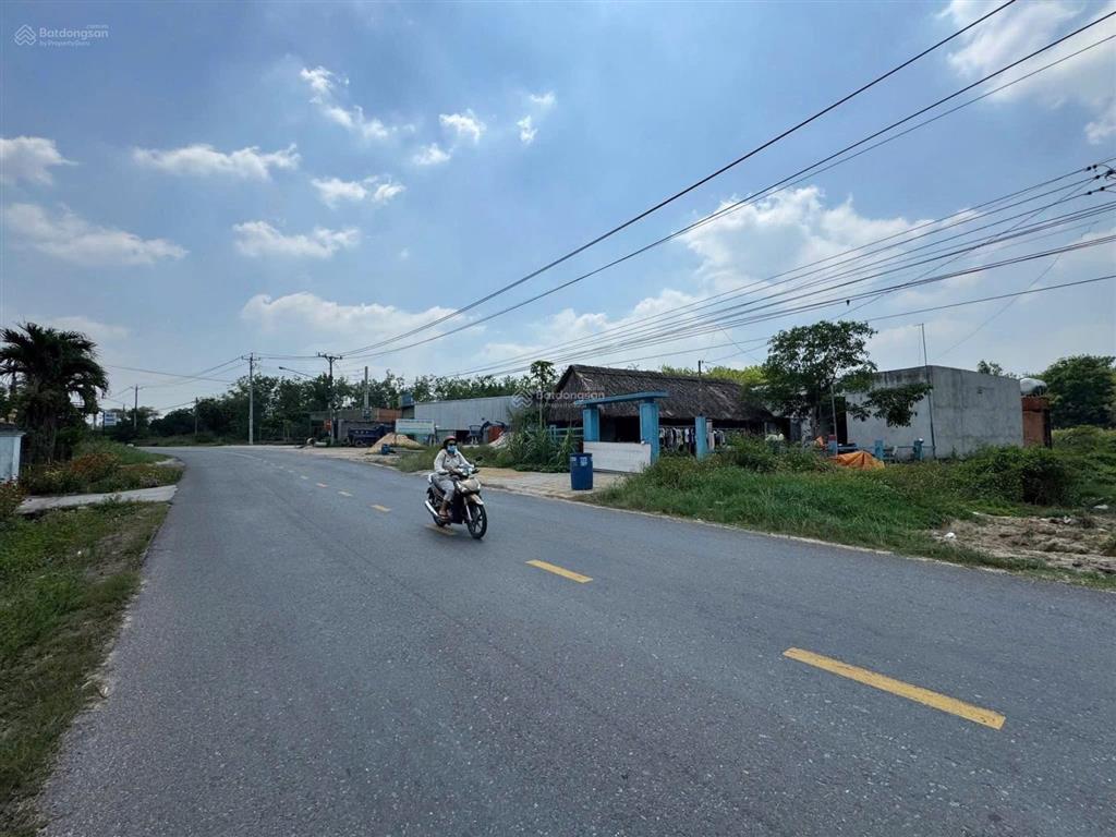 Bán đất mặt tiền dt748 tây nam bến cát 10x60m, 190 m2 thổ cư giá 3,7 tỷ