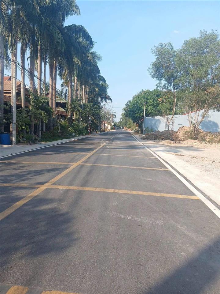 Bán đất phú an bến cát gần ngã tư phú thứ kinh doanh buôn bán tốt giá 1,575 tỷ