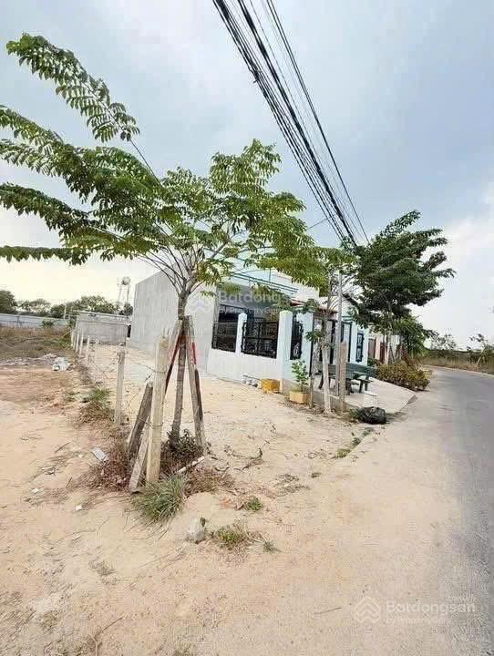 Bán đất phú an tp hcm gần chợ thùng thơ giá 1tỷ550