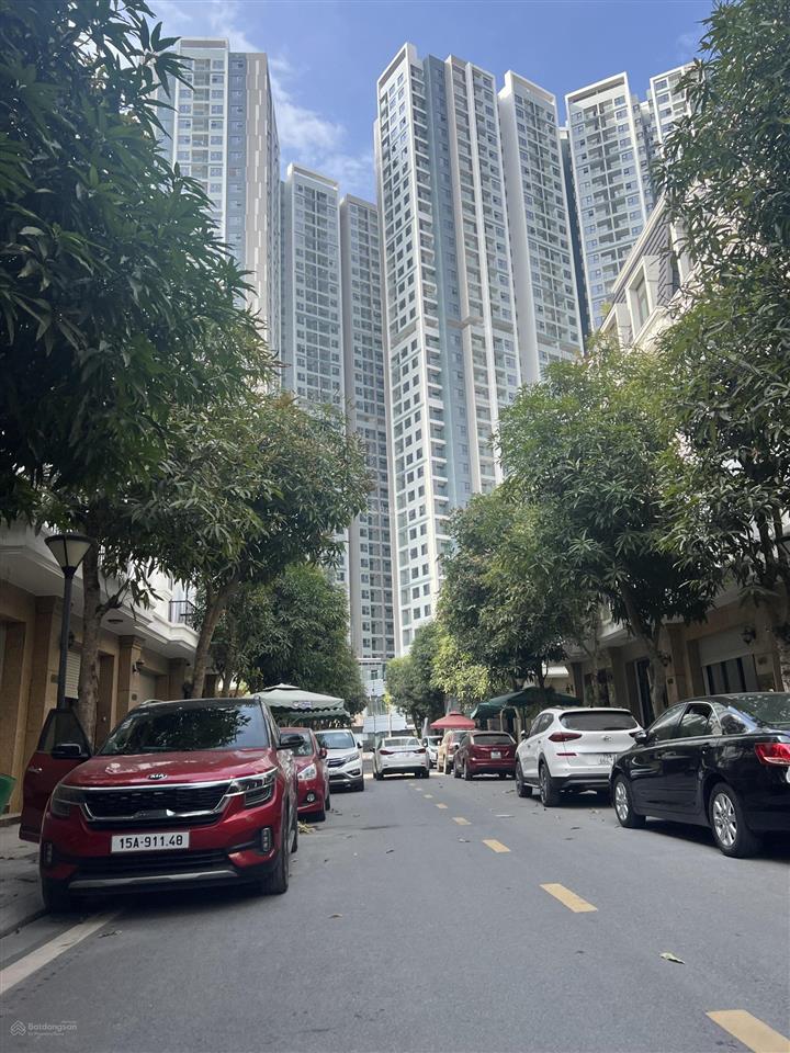 Cần chuyển nhượng lại căn liền kề hoàng huy mall căn thô độc nhất. giá tốt nhất dự án.