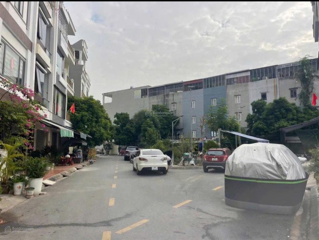 Bán nhanh lô tđc cây đa 13 gốc hải phòng 40m2, giá hơn 4 tỷ.  0936 589 ***