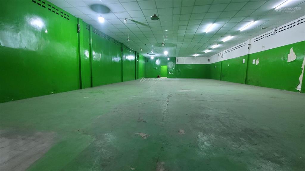 Kho xưởng  400m²  đường công, điện 3fa