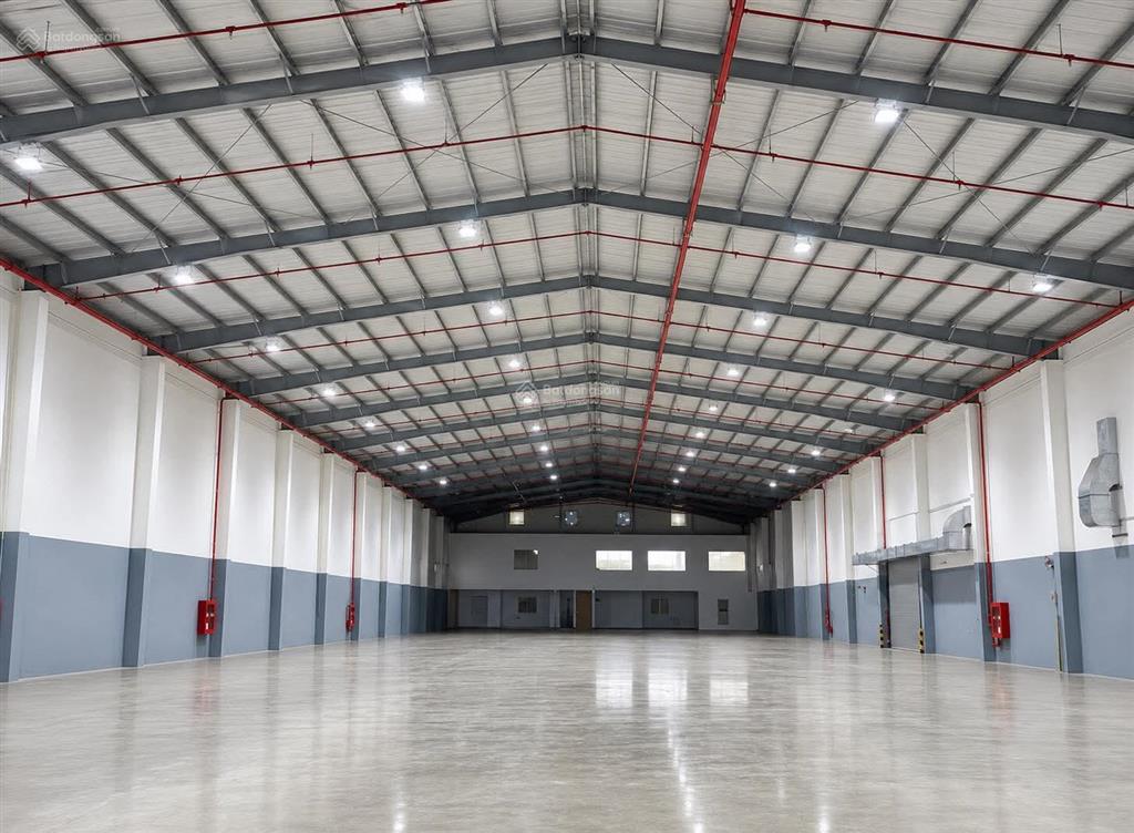 Cho thuê kho xưởng, 2000m2, pccc tự động nghiệm thu, giá 195tr/th