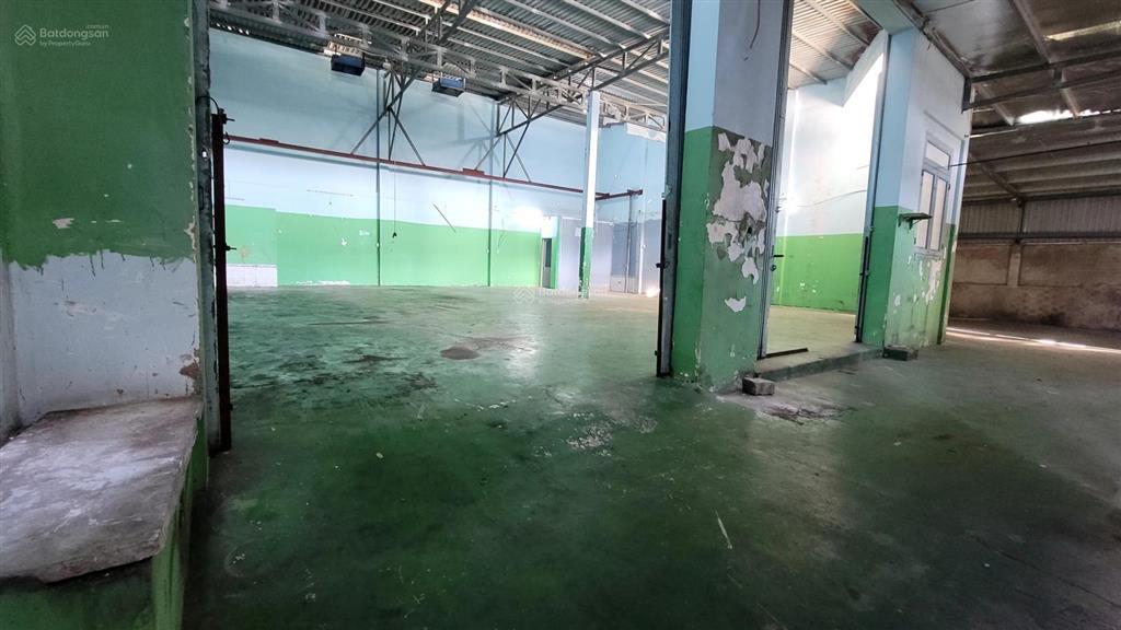 Cho thuê kho xưởng, 360m2, đường tải 8t, hợp chứa hàng sx nhẹ