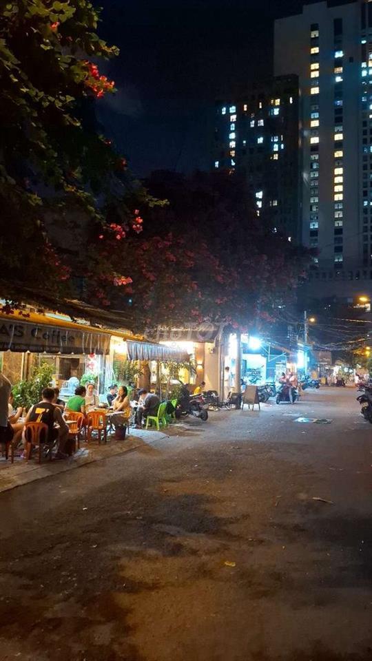 Nhà trệt nguyên căn để ở , làm văn phòng hoặc kinh doanh ở Bình Thạnh 