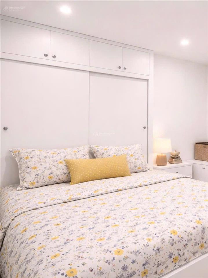 Với 7 tỷ sở hữu căn 64m2 gồm 2pn2wc tại symphony vinhomes riverside.