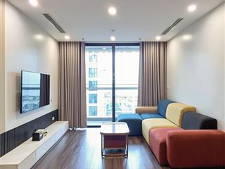 Với 7 tỷ sở hữu căn 64m2 gồm 2pn2wc tại symphony vinhomes riverside.