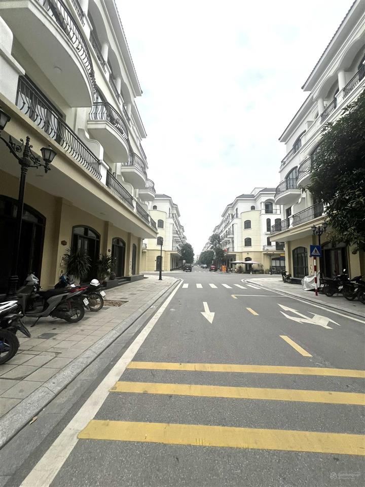 Bán các căn liền kề chà là vinhomes ocean park 2 hưng yên cắt lỗ sâu tới 1,5 tỷ, bao 100% thuế phí