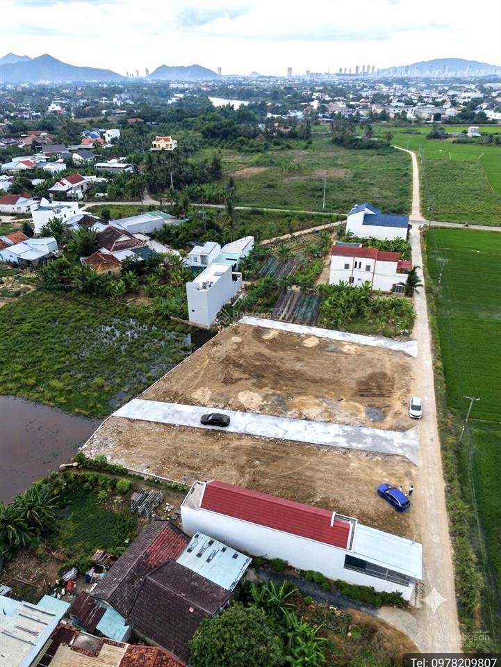 Bán lô đất 2 mặt tiền đường đầu cầu rộng 6,5m. gần đường 23/10 và kđt phú ân nam giá rẻ