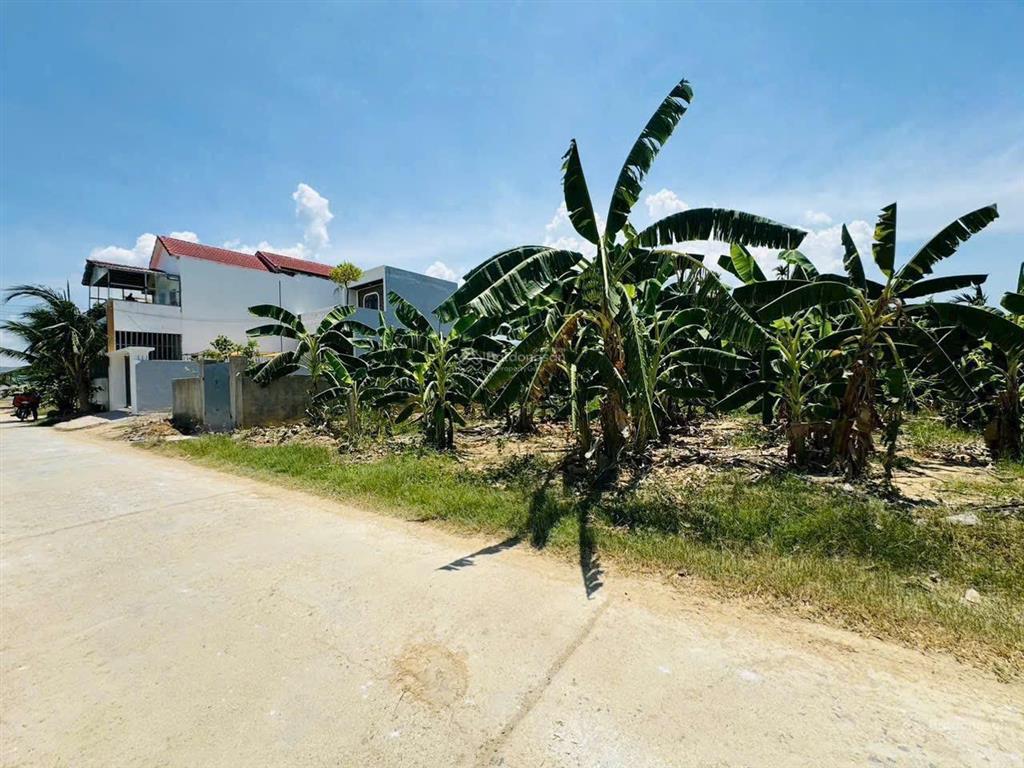 Bán lô đất 2 mặt tiền đường đầu cầu rộng 6,5m. gần đường 23/10 và kđt phú ân nam giá rẻ