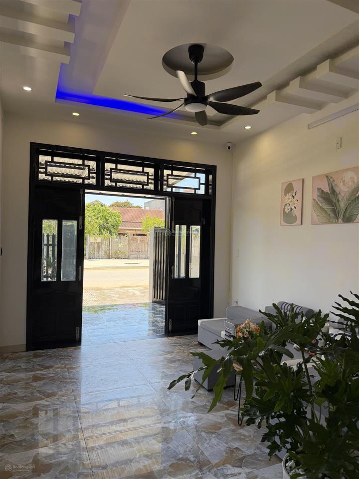 Bán nhà mặt phố tại 101 nguyễn chí thanh, 6,5 tỷ, 100m2, ngay khu đô thị trảng kèo