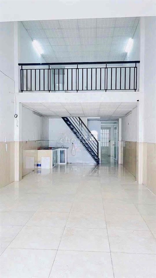 Cho thuê nhà nguyên căn dt65m đường 7m có vỉa hè thông,nhà 1 trệt 1 lử