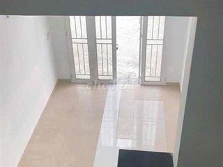 Cho thuê nhà nguyên căn 1 trệt 2 lầu ngay gần cầu vượt linh xuân thủ đ