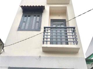 Cho thuê nhà nguyên căn 1 trệt 2 lầu  đường hẻm số 5 linh xuân thủ đức