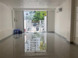 Cho thuê văn phòng tầng trệt him lam kênh tẻ dt 80m2 giá 18tr/th