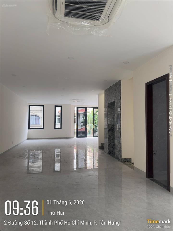 Cho thuê nhà nguyên căn giá 130tr/th tại khu him lam kênh tẻ