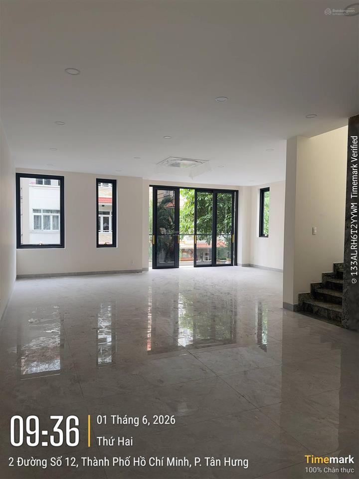 Cho thuê nhà nguyên căn giá 130tr/th tại khu him lam kênh tẻ