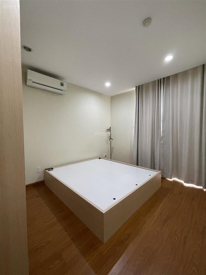 Cần bán nhanh căn hộ 68m2 him lam riverside giá 5,4 tỷ