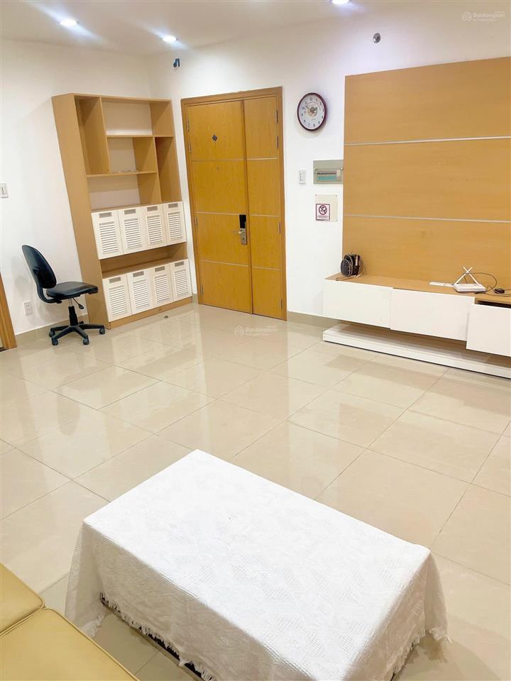 Cần bán nhanh căn hộ 68m2 him lam riverside giá 5,4 tỷ