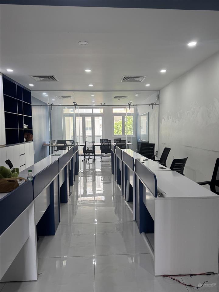 Cho thuê văn phòng 130m2 (tầng trệt + lầu 1) him lam kênh tẻ giá 30tr/th
