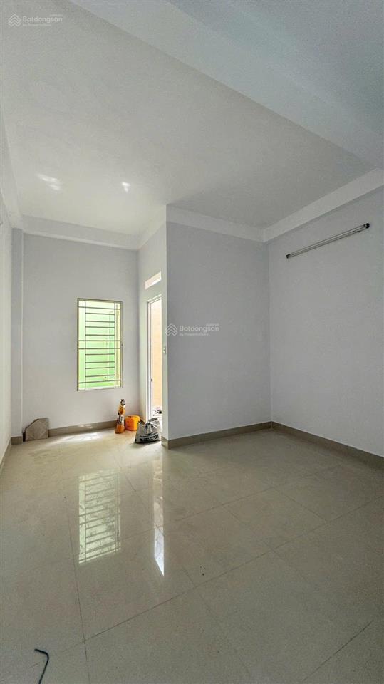 Cho thuê nhà riêng 5pn, 3wc, 72m2, 17 triệu, view đẹp tại 111/8/16, vườn lài, tân phú, hcm