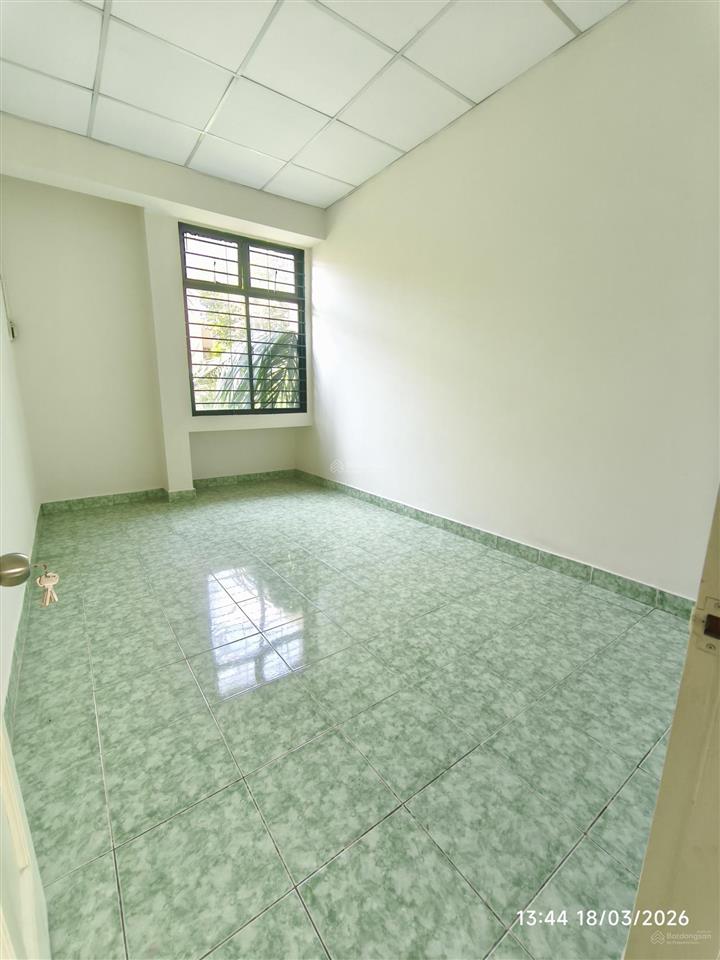 Bán căn hộ chung cư bàu cát ii, 2,8 tỷ, 55 m2, nhà mới đẹp, khu trung tâm nhiều tiện ích