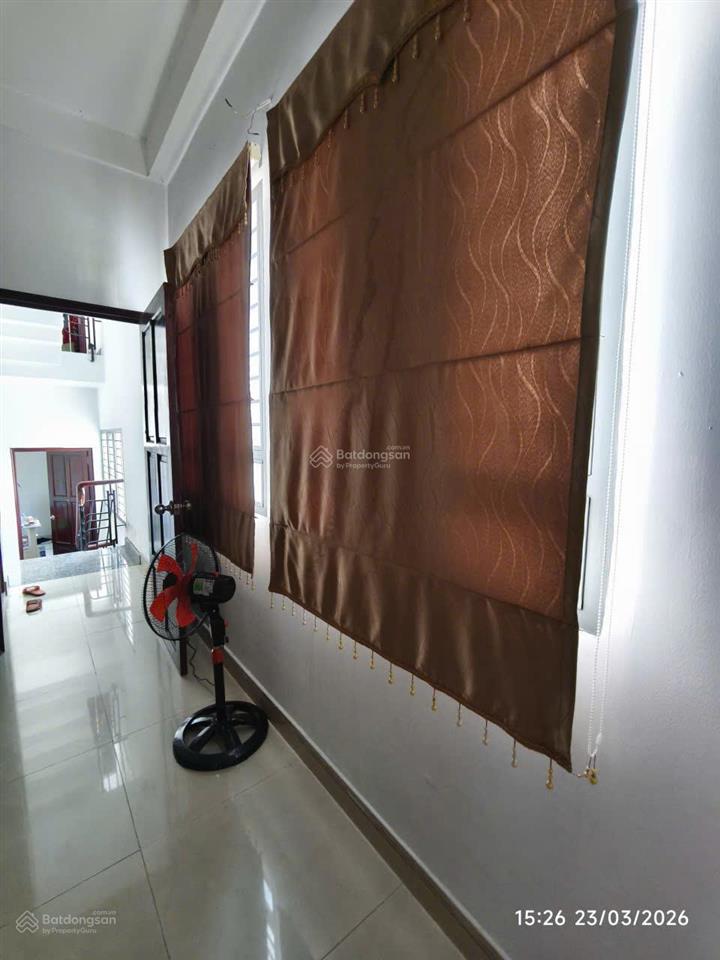 Mt lê sát 5 tầng  6pn. gần chợ tân hương. chưa đến 10 tỷ  bán nhanh thương lượng tốt