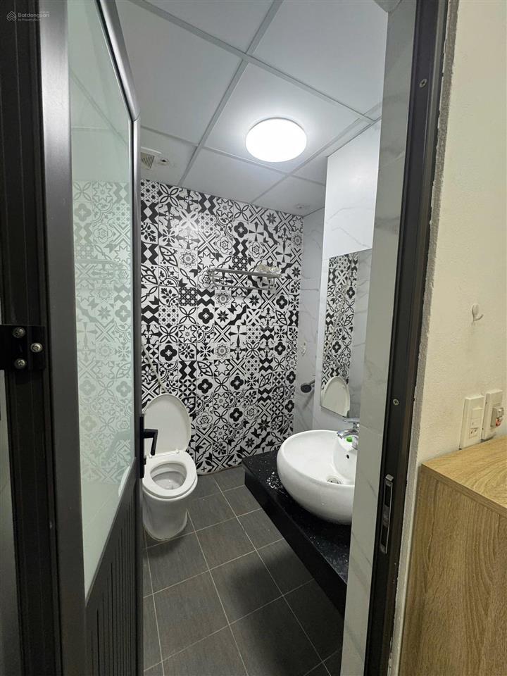 Bán căn hộ chung cư tng village, giá tốt 2,08 tỷ, 55m2, 2pn, 1wc, thái nguyên 0399 408 ***