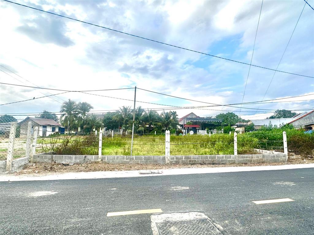 Đất diên lạc  diên khánh mặt đường nhựa lạc hòa 1 thuận tiện kinh doanh