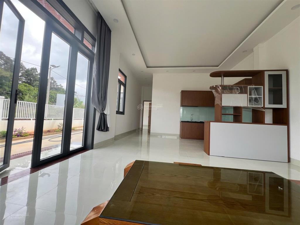 2,45tỷ cho căn nhà vườn nghỉ dưỡng lộc an  bảo lâm 2  lâm đồng nằm gần bên quốc lộ 20 (cách 200m)