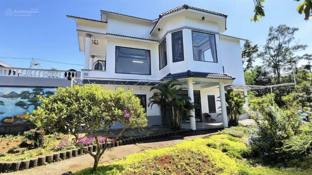 5,5 tỷ  biệt thự sân vườn  phường 2 bảo lộc 431m² (19mx22,4m) có 120m² thổ cư