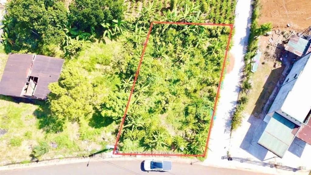Chỉ 3,8 tỷ lô góc 20x30m sẵn 100m2 thổ cư trung tâm bảo lộc