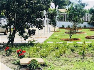 7500m2 sẵn 400m2 thổ, nhà, giáp suối đá chỉ 3,85 tỷ