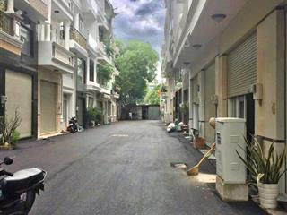 Cho thuê nhà nguyên căn khu hoàng quốc việt q7 dt 4.2x12.5m2l+4pn giá 22tr