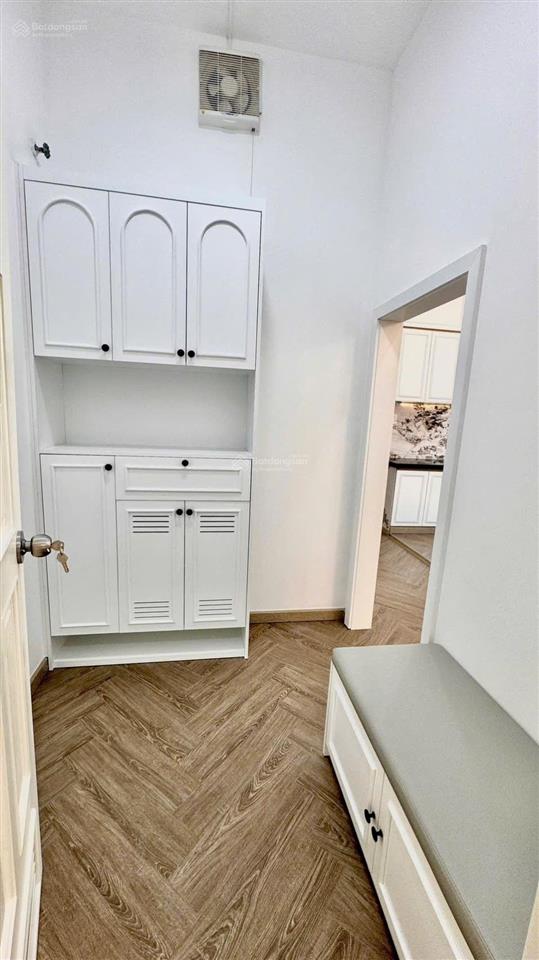 Bán căn hộ 3pnshrnhà decor+ fullntcc mới góc cc bellezaq7 dt 102m2 giá 5.5 tỷ