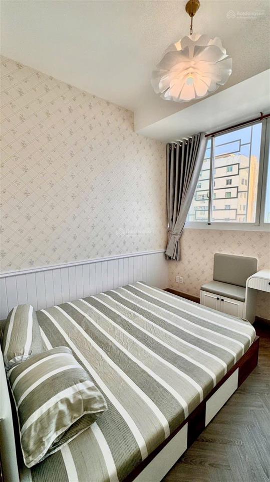 Bán căn hộ 3pnshrnhà decor+ fullntcc mới góc cc bellezaq7 dt 102m2 giá 5.5 tỷ