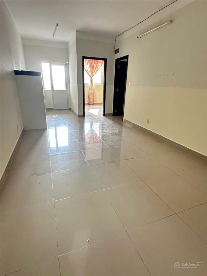 Bán căn hộ 2pn shr nhà trống  cc bellezaq7 dt 60m2 giá 3.2 tỷ còn tl