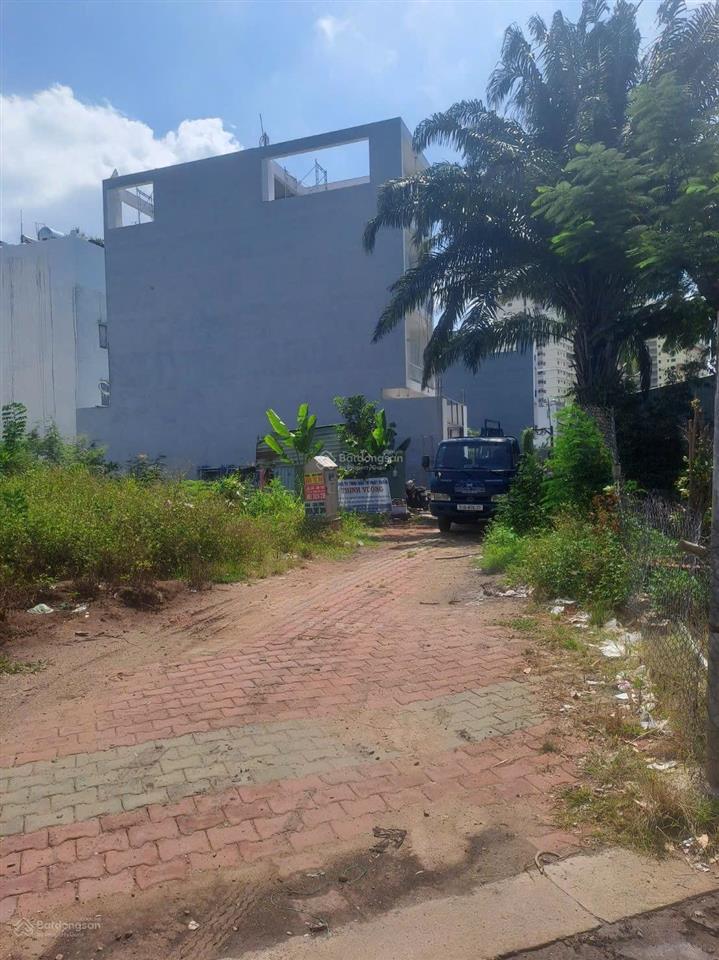 Bán đất sổ hồng riêng khu tái định cư phú mỹ  đường phạm hữu lầu q7 dt 5x18m giá tốt 7.8 tỷ
